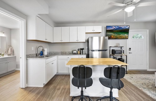 Arlington Apartment | Northeast Florida Retreat