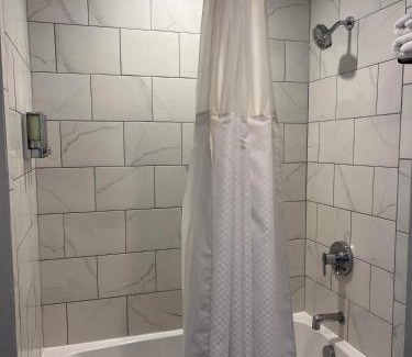 Northport House | Northport Inn Boutique Hotel R206
