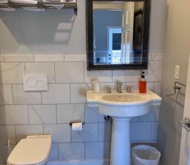 Northport House | Northport Inn Boutique Hotel R206