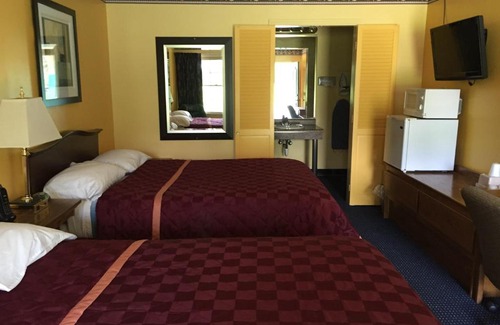 Norwalk Hotel | Norwalk Inn