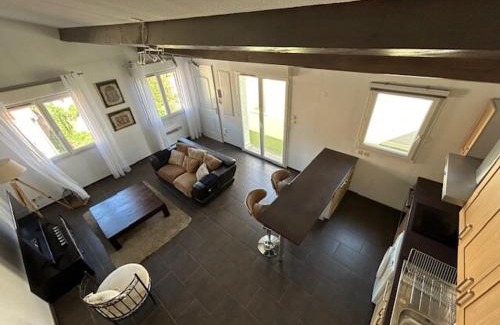 Cabestany Apartment | Nouveau - L'Ensoleillé Terrasse & Atypique - 10 Min Plages - Serenité & Confort - IDEAL FAMILLE Parking et Wifi Gratuit - OFFRE SPECIALE