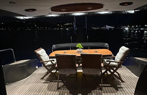 Bebek Boat Rental | nova yachting