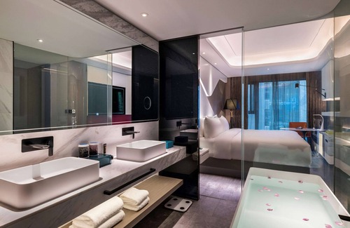Hanjiang District Hotel | Novotel Yangzhou Slender West Lake