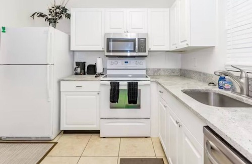 Florida North Atlantic Coast Apartment | NPB 2 bd 2 ba great for workforce!n