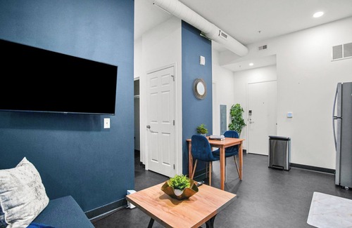 Cultural District Apartment | nThe Arena Escape in Downtown