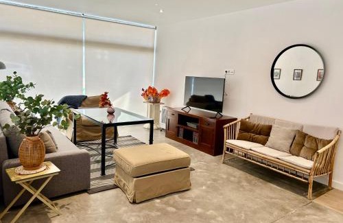 Huerta de San Rafael Apartment | Nuevo y tranquilo de 1 habitación 15 minutos del casco histórico
