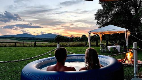 Łaka Prudnicka Villa | Nuka House - Teatr Natury z Jacuzzi