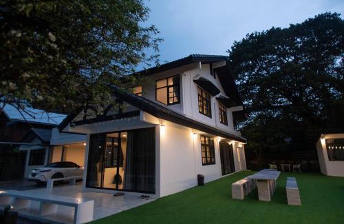 Hua Mak Villa | Number3 Poolvilla Bangkok