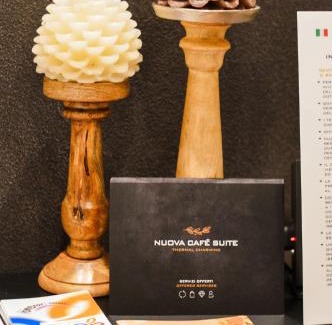 Salice Terme Apartment | Nuova Cafe' Suite