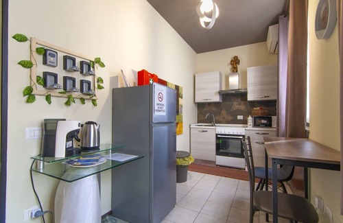 Borgo Roma Apartment | Nuova Residenza Romeo - Camera ACQUAR