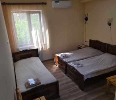 Areni Hotel | NUR TOON