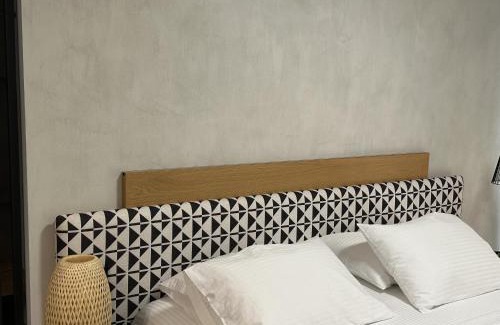 Trachilos House | Nusa retreat - Residences - Garden & Sea view