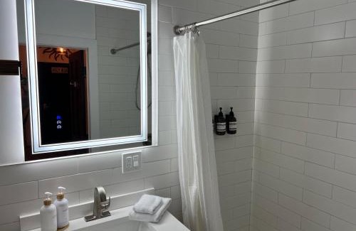 Bedford-Stuyvesant Apartment | NYC Speakeasy-BedStuy Chapel