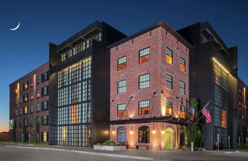 Las Colinas Hotel | NYLO Las Colinas Hotel, Tapestry Collection by Hilton