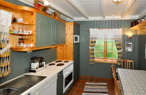 Innvik House | Nystova by Interhome