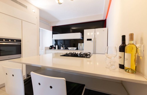Kiryat Ono Apartment | O&O Group - Luxury Tower/parking/Shopping Mall/2BR