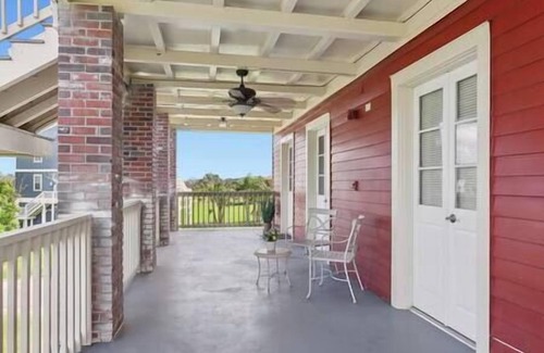 Lafitte Bed & Breakfast | Oak Cottage R302