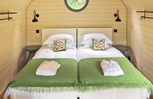 Crickhowell House | Oak Retreat - Uk46650