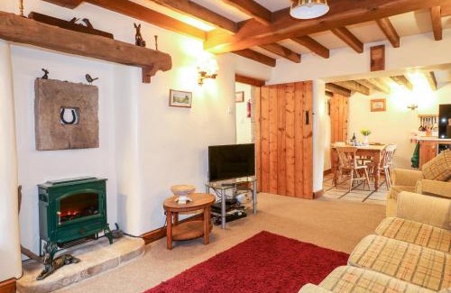 Crich House | Oak Tree Cottage