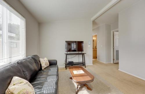 Oak View House | Oak View Home - Close to Beaches and Trails!