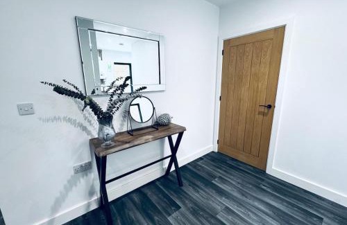 Frizington House | Oaktree Cottage