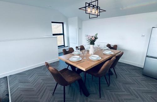 Frizington House | Oaktree Cottage