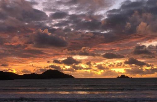 Oakura House | Oakura Bay Absolute Beachfront Holiday Home