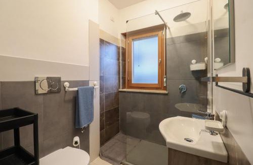 Rome Province Apartment | Oasi Blu Essence - Raffinato Rifugio di Design