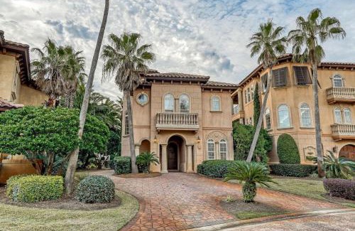 St. Tropez House | Oasis at St Tropez