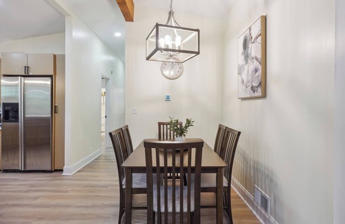 Lindridge-Martin Manor House | Oasis in ATL- 3BR/2BA Lux Serene Bungalow w/Gorgeous Private Backyard and Pool