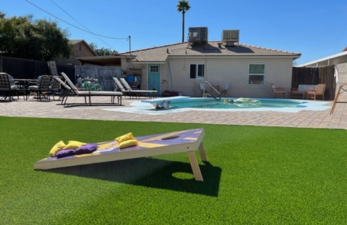 Phoenix House | Oasis In The Desert With Pool! Home Sleeps up to 9!