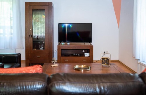Moieciu de Jos Villa | Oasis Mountain Villa