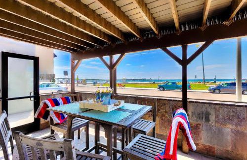Ocean Beach House | OB Pier 1