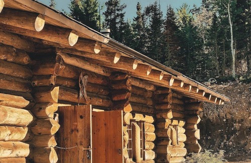 Saint-Simeon Cabin | ÖBois Charlevoix: The Forgerie