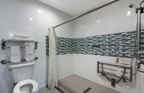 East Side Costa Mesa Hotel | OC Hotel