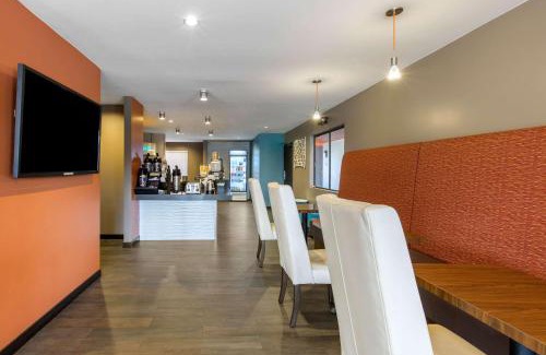 East Side Costa Mesa Hotel | OC Hotel