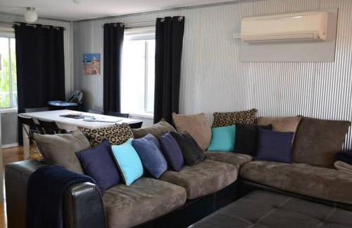 Moonta Bay House | Ocean Breeze