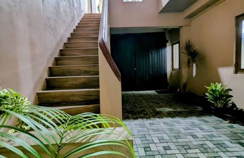 Wellawatta South Apartment | OCEAN BREEZE RETREAT A COASTAL GETAWAY IN COLOMBO