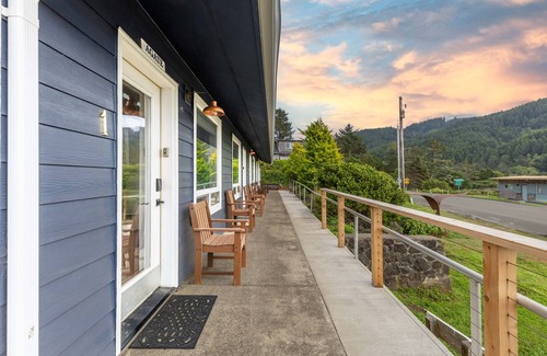 Yachats Apartment | Ocean Cove Inn #3 - Ocean View