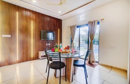 Mahabaleshwar Villa | OCEAN CREST LUXURY VILLA Mahabaleshwar