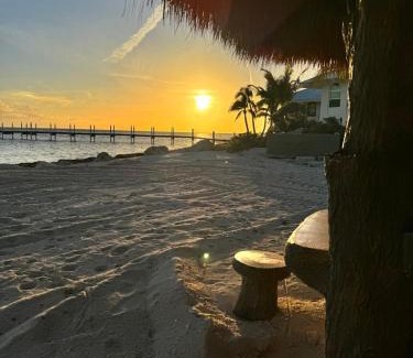 Long Beach Estates Apartment | Ocean Depth Room at Barnacle Resort