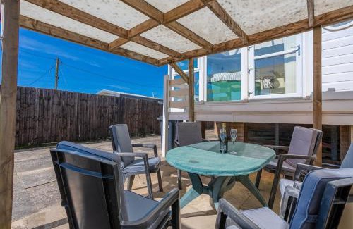 Heacham House | Ocean Drive On the Beach Heacham - Crabpot Cottages Hunstanton