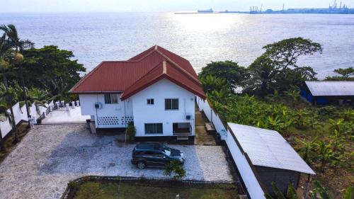 Limbe Villa | Ocean Front Villa, Ngeme