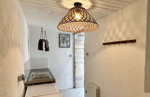 Josse Cottage | Ocean & River by FY
