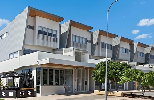 Kingscliff Apartment | Ocean Terrace- Modern 3Bed Apartment