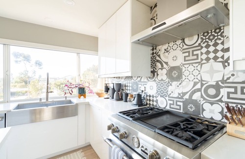Middletown House | Ocean View Designer Retreat w/EV Charger