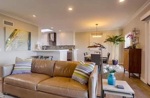 Del Mar Heights Condo | OCEAN VIEW FULLY FURNISHED HOME in DEL MAR, CA