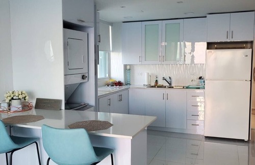 La Pared Condo | OCEAN VIEW GORGEOUS 1 Full Bedroom Apt.BRAND NEW UNIT SPECTACULAR & CHIC. 5Stars