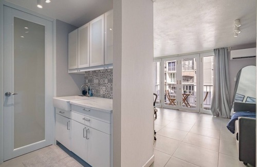 Monacillo Urbano Apartment | Ocean View | Pool Private Patio | Parking