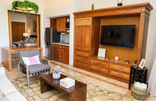 Cabo Bello Condo | Ocean View Stylish 1BR Condo for a Perfect Getaway